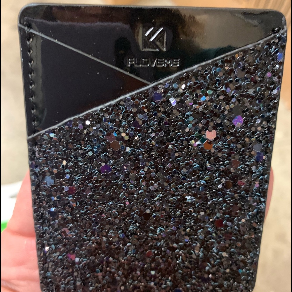 🌵Pocket to hold credit cards for your phone